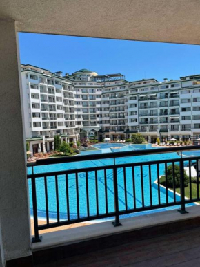 private apartments in Emerald